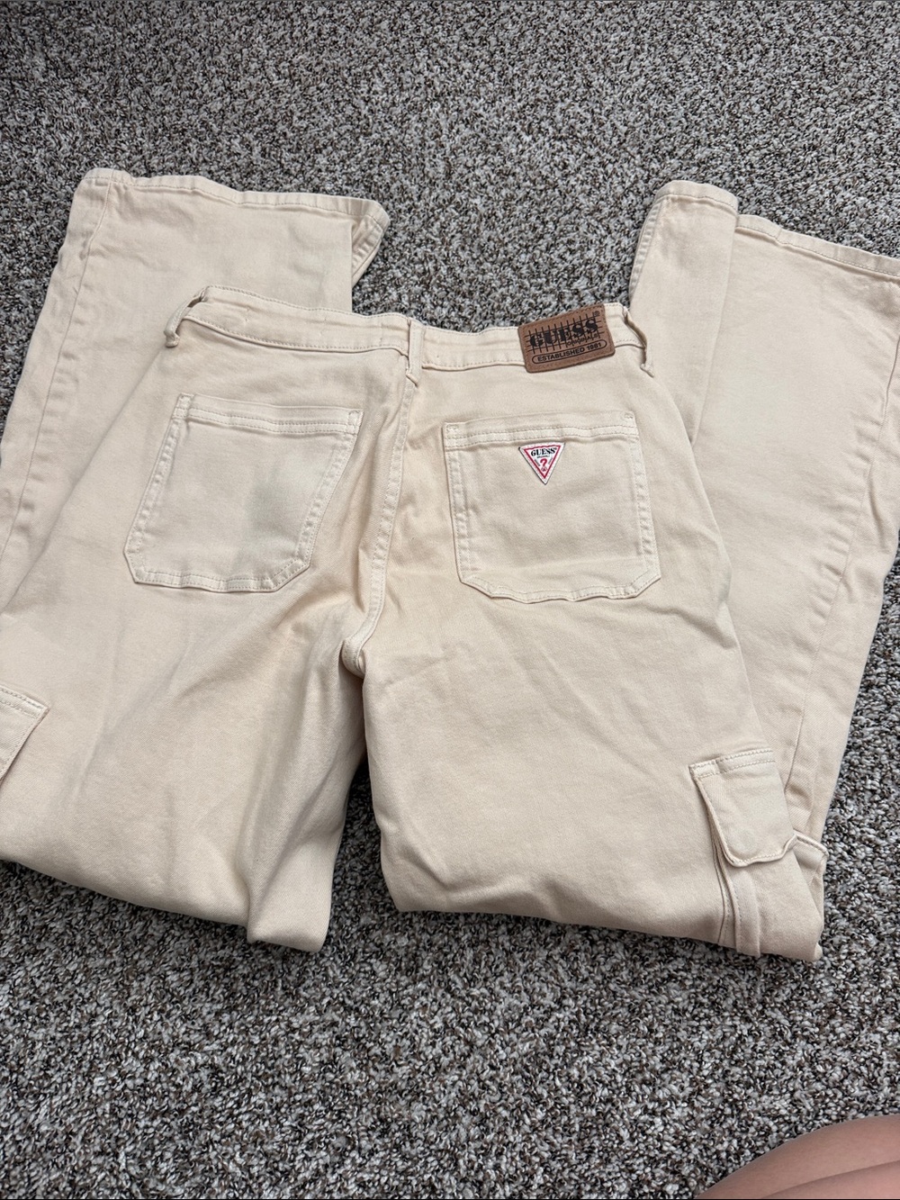Guess Beige Cargo jeans - women’s